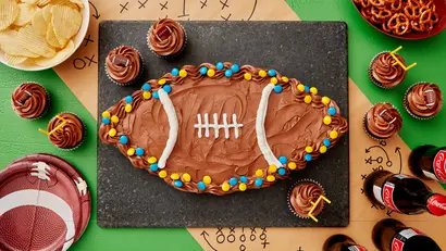 Football Cupcake Pull-Aparts