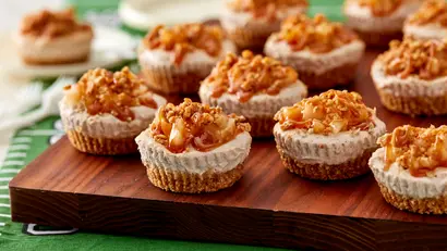 Game-Winning Caramel Apple Crisp Cheesecake Cups